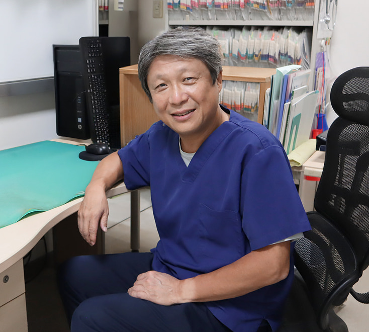 井上眞治院長の写真